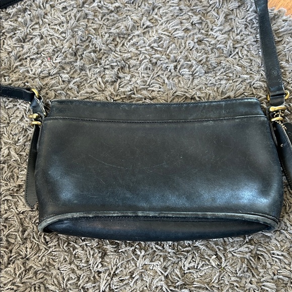 COACH Vintage Classic Black Leather Shoulder Bag / Crossbody Black - Picture 3 of 16